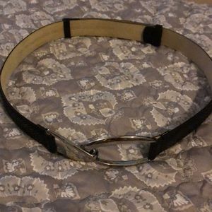 White House Black Market adjustable belt